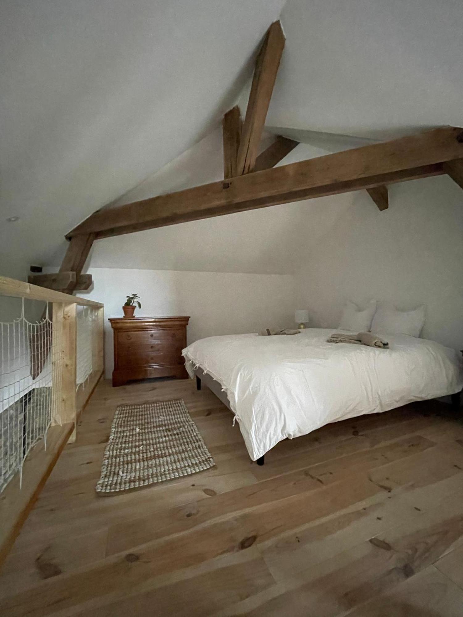 La Villegiature Coutances Quarto foto